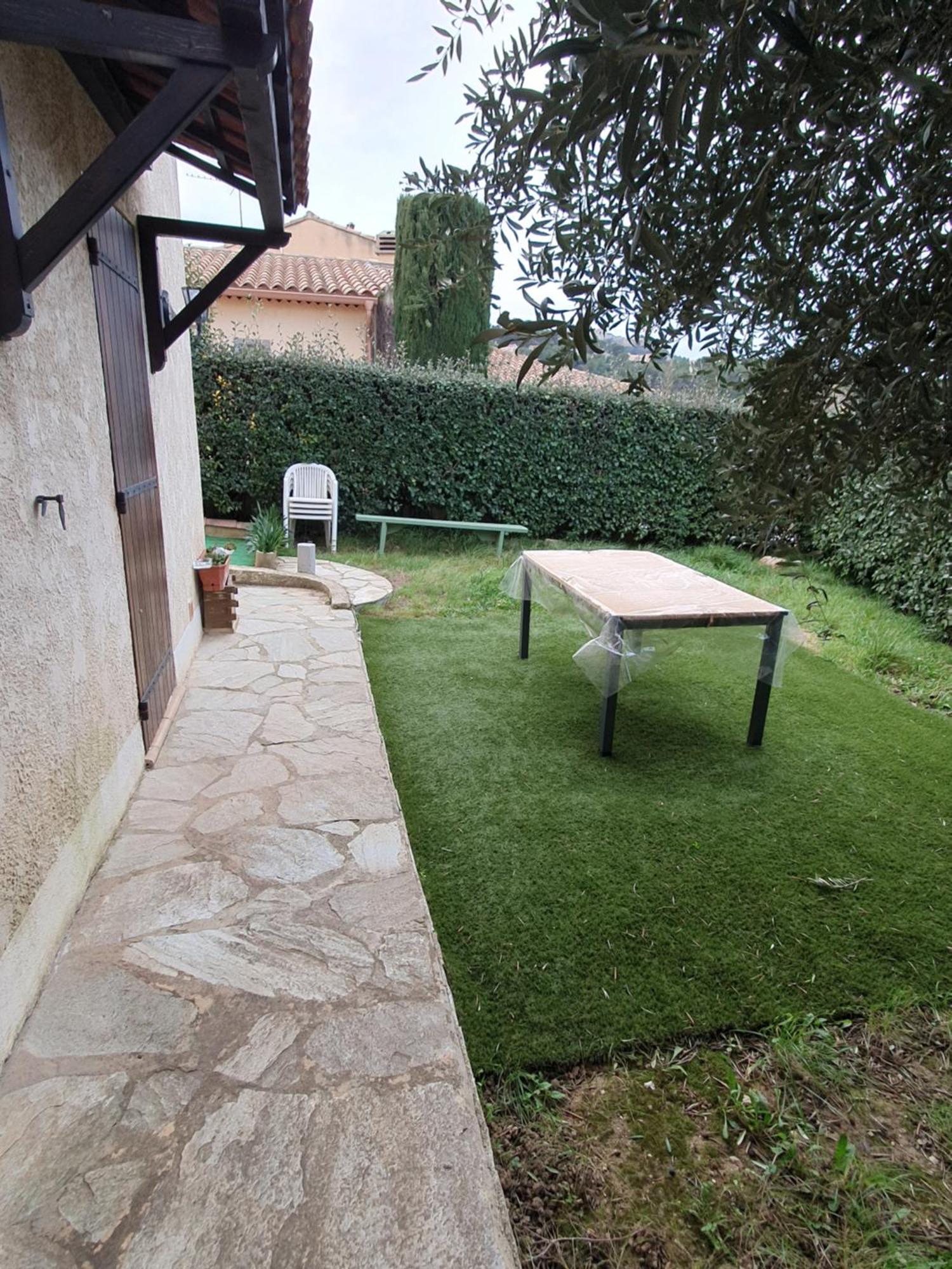 Appartement T2 Bas De Villa Avec Jardinet Au Calme Proche Mer La Seyne-sur-Mer Zewnętrze zdjęcie